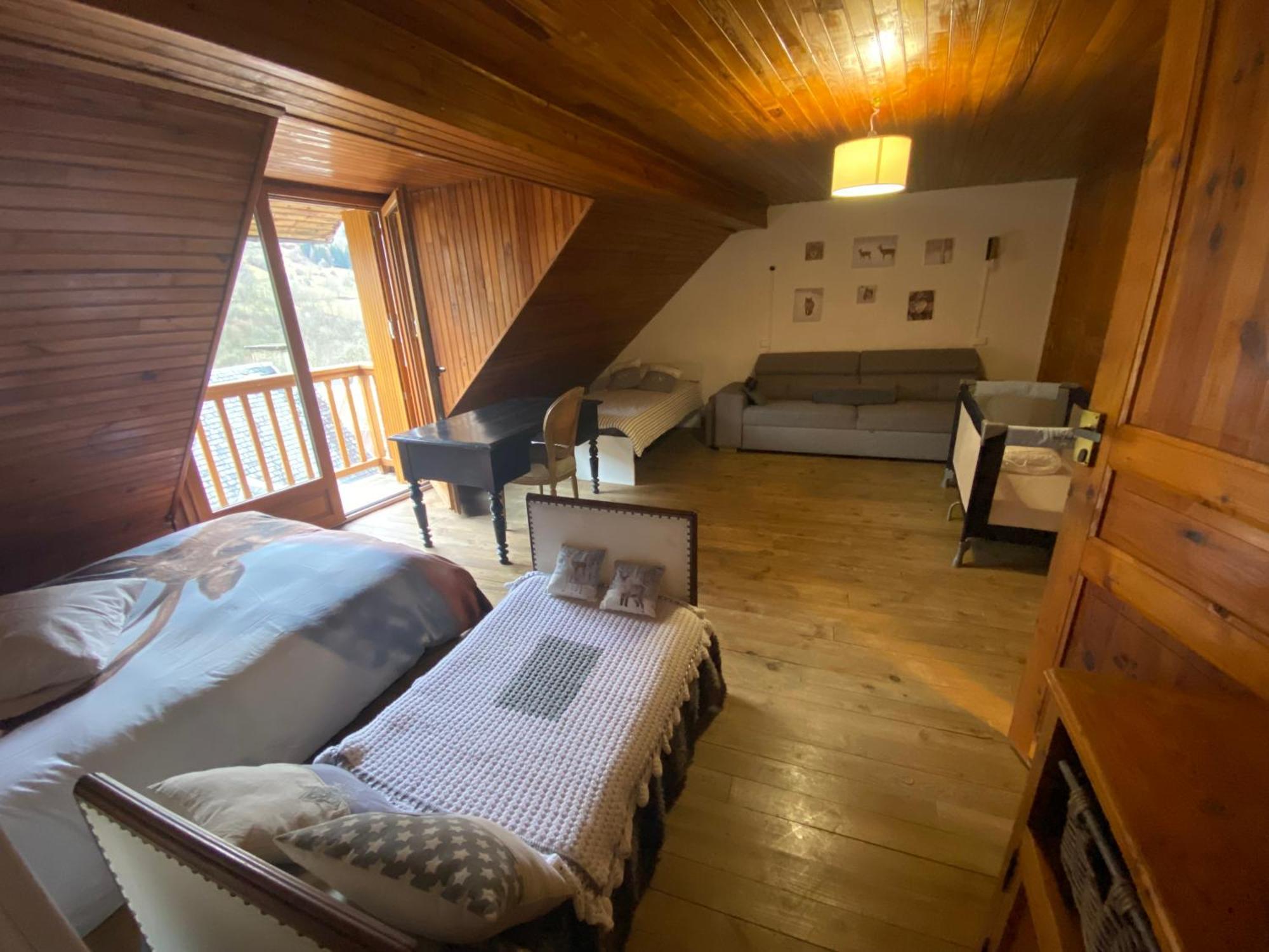 Maison Pyrenees Saint-Aventin Exteriér fotografie