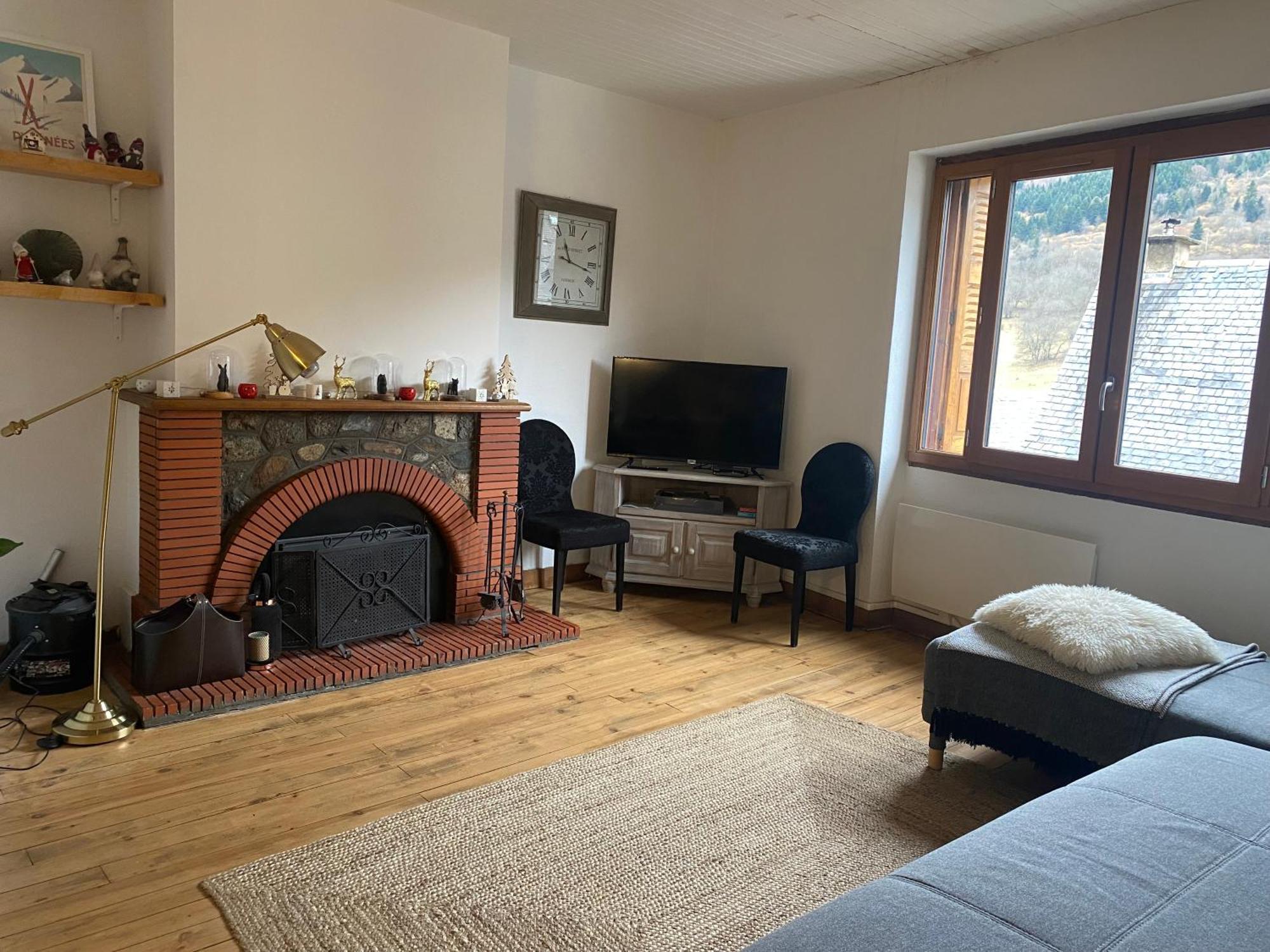 Maison Pyrenees Saint-Aventin Exteriér fotografie